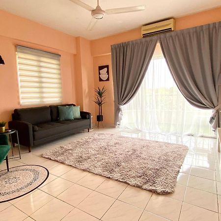 The Nest - Cozy 3-Bedroom Condo, Shah Alam Buitenkant foto